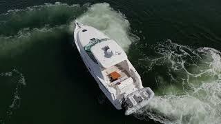 2008 Tiara Yachts 3900 Sovran doing the joystick dance! #yachts