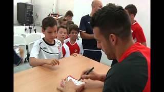 Entrevista Negredo en la visita Campus de Verano. 09/07/13. Sevilla FC