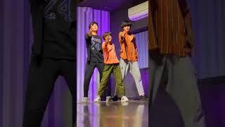 Kamariya Hila de | #shorts #tmtians #tmtstudioindia #trending #dance #dancechallenge : TMT Studio