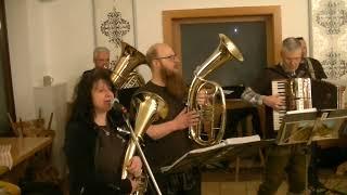 Ja am Kreuzberg-Rucksackmusikanten-Wirtewallfahrt-Kreuzberg-27.01.25