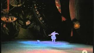 Bolshoi Ballet - The Nutcracker - Dance of the Mirlitons - Ovation