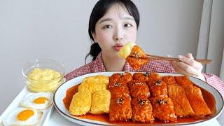 완전 매운 불닭쌈 먹방쫀득쫀득 불닭떡같아…진짜 존맛이ㅇㅑ…(+팽이버섯,치즈볶이쌈,갈릭소스,달걀후라이) | REALSOUND MUKBANG | Fire noddle warps