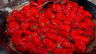 丸ごと赤ピーマン　whole red pepper