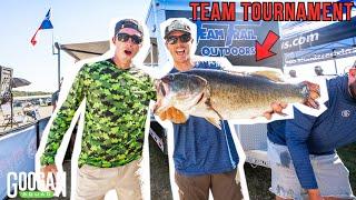 CATCHING a GIANT BASS In GOOGAN TEAM TOURNAMENT!