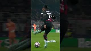 Leao Skills Nutmeg -  SoccerSilo 2023