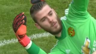 Сейв Давида Де Хеа, получивший награду от BBC "Save Of The Season"