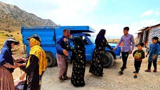 Javad's meeting with his mother and brother in the mountains: a sincere gathering of joy