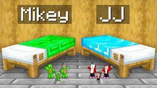 Mikey Family EMERALD vs JJ Family DIAMOND HOUSE INSIDE BED Battle in Minecraft (Maizen)