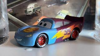 Color Changer Road Trip Lightning McQueen (Red/Blue) - Mattel Disney Pixar Cars on the Road Diecast