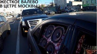 Lowbassbrothers поставил весь центр Москвы на уши.