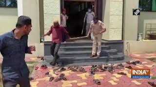 Watch: Police baton-charge at people gathered to offer prayers at Mosque amid lockdown in Belgaum