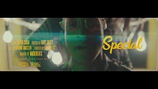 Kevin Skaa - Special (Official Video)