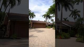 Stunning Tropical  Home in Ft. Myers | Florida House For Sale #floridarealestate