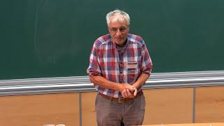 Norbert A’Campo - Déploiement, Stratification, Monodromy Group