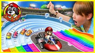 Hot Wheels MARIO KART Rainbow Road Raceway FISHTANK FALL RACE