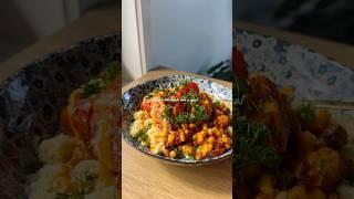 Easy & delicious nourish bowl idea! 