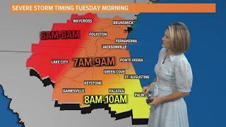 Strong to severe storms move across Jacksonville on Tuesday morning