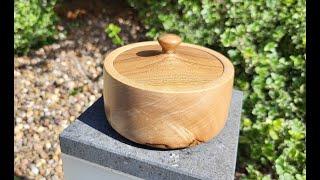 How i turn a Utility Box or Lidded Box. #woodturning #liddedbox #utilitybox #boxturning