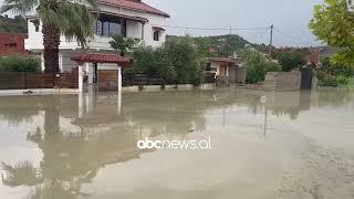 Vlora nën ujë/ Reshje të dendura shiu, përmbytje në disa zona të qytetit | ABC News Albania