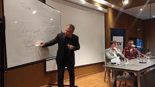 Ariel Holan brindó una charla en la UNDAV