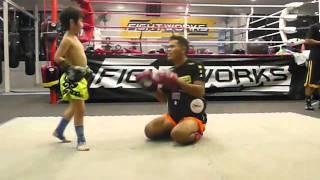 Fightworks Asia | Russel Muay thai training with Pingpong.m4v