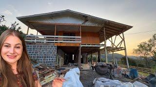 CASA DE MADEIRA TOUR NA OBRA COM ÁREA GOURMET RÚSTICA CHURRASQUEIRA E FOGÃO A LENHA