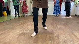Guide to a beginner’s Quadrille step, Regency Chasse, Jeté and Assemblé