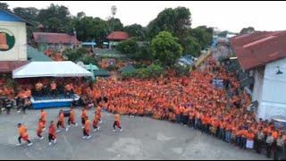 Bilibid inmates dance before PNP chief Bato