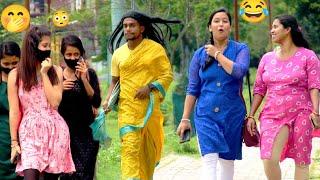 badi mushkil baba badi mushkil // Walking Ladies Style  || Amazing reaction 