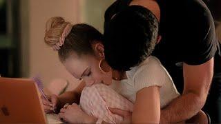 Ted Ted Lasso 2x07 Kiss Scene - Roy and Keeley