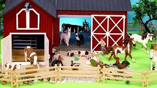 Fun Farm Barn and Animal Figurines