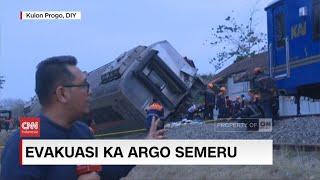 Evakuasi KA Argo Semeru