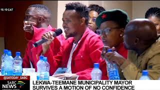 Lekwa-Teemane local municipality mayor survives a motion of no confidence