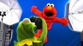 Kermit the Frog And Elmo get a Blue Screen Studio!