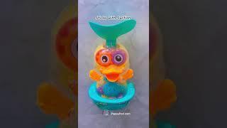 Spin and Splash Duck Bath Toy at PeppyPod.com