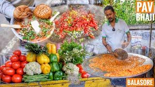 5 Star Hotel Level Pav Bhajji ରୋଡ Side ରେ ମିଳୁଛି | ମାତ୍ର 50₹/- ଟଙ୍କା | Odisha Street Food Tour