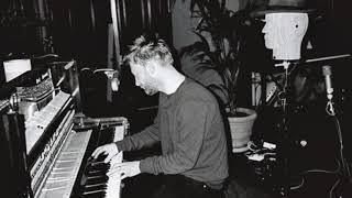 Rare (& Recorded) Thom Yorke Radiohead Writing Session