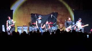 Young Guns Opens Their Show with "I Want Out" live in Grand Rapids 2015