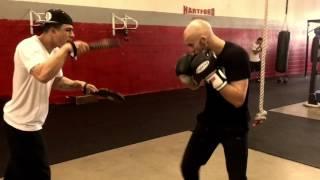 Paul Banasiak (21 W - 3L) Mixing in Boxing Drills for Muay Thai