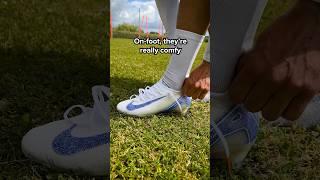 ASMR  Unboxing the Mercurial Vapor 16