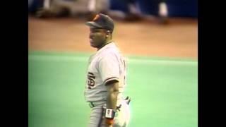 Kevin Mitchell Barehanded Catch