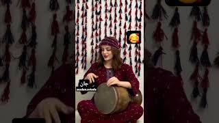 دختر هنرمند   زیبای ایرانی با عشوه هاش دلتو  میبره .