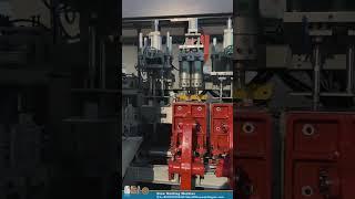 Extrusion blow molding machine for PP round bottle