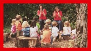 Makaton - ROW, ROW, ROW YOUR BOAT - Singing Hands