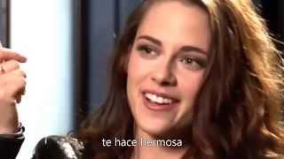 Kristen Stewart pHD Sub Español What Makes You Different makes you beautiful