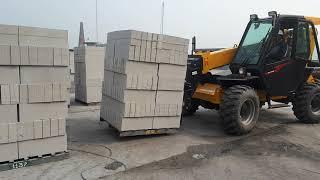 Manitou Telehandler handling Precast Blocks