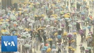 Rain Falls on Hajj Pilgrims on Mount Arafat