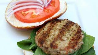 TURKEY BURGERS | Make at Your Next Cookout! | GRILLING OUT | MOORE APPROVED