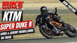 KTM 1390 Super Duke R Raw Footage On Track | Chris Chases Jeremy McWilliams Around Almería.