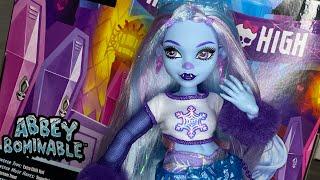 HER HAIR… Monster high generation 3 abbey bominable core doll unboxing and review